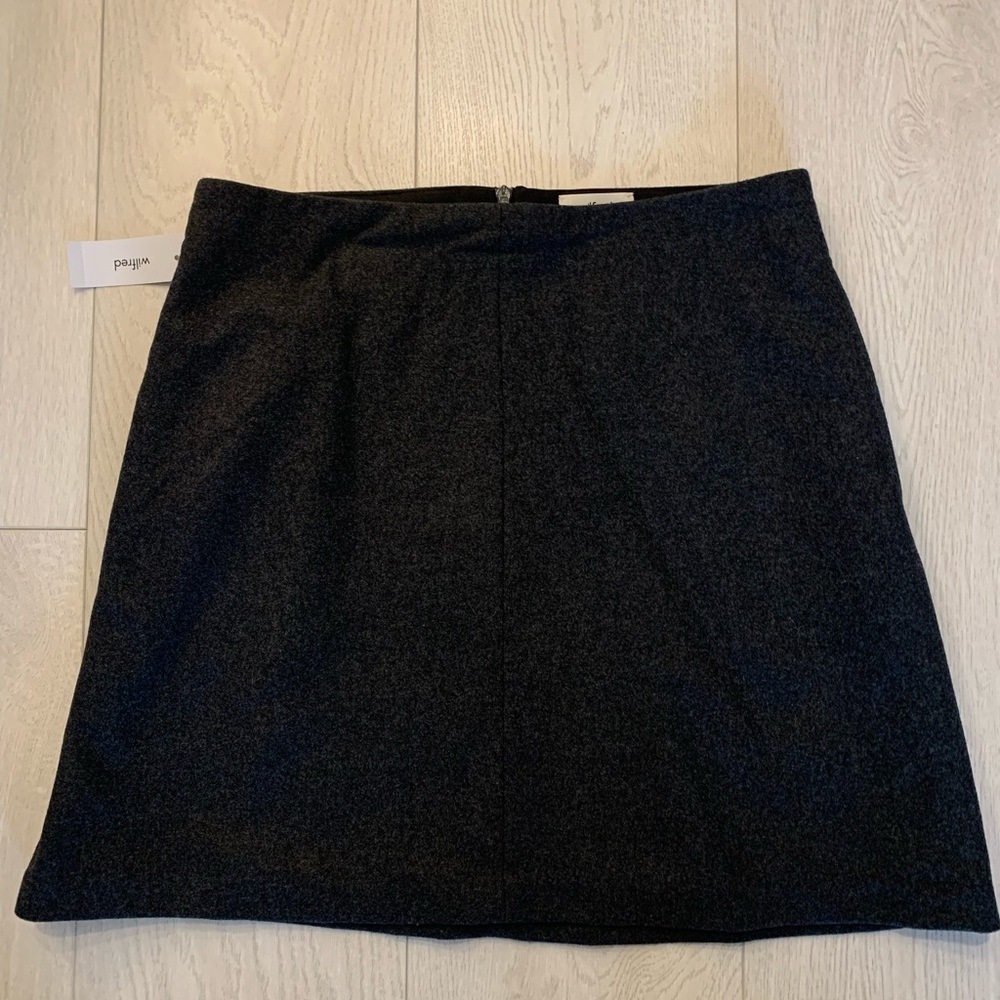 NWT Wilfred Essonne Skirt